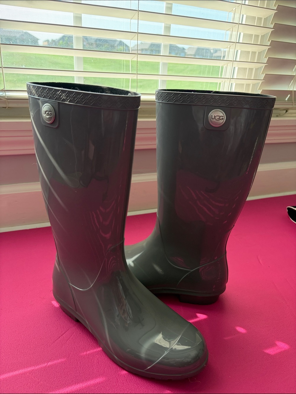 UGG Women's Grey Knee-High Rain Boot - Size 9